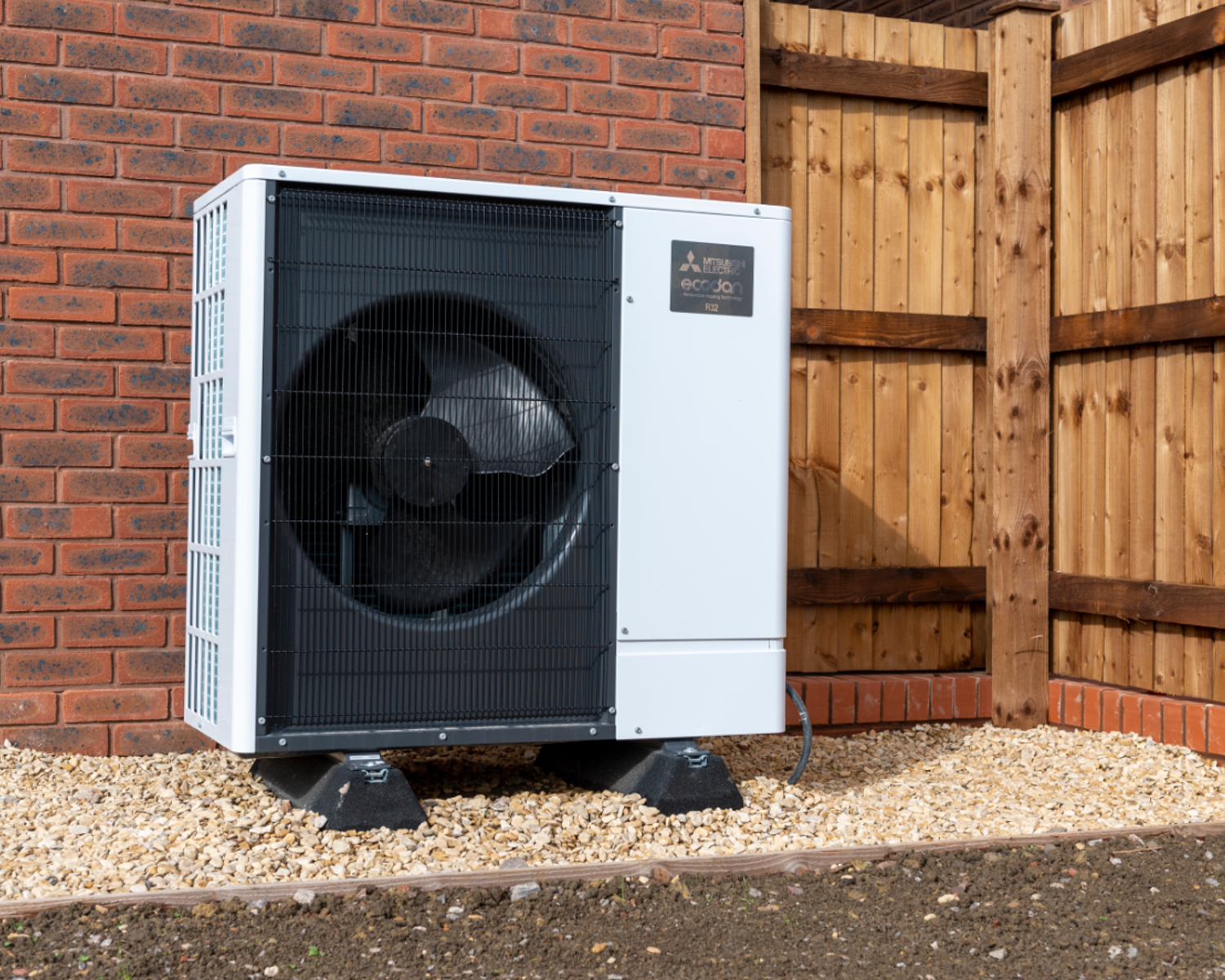 Air source heat pump